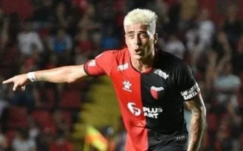 El delantero argentino está junto a su familia cumpliendo con la cuarentena social.