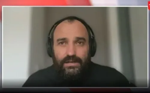 Coto Sierra reapareció con un nuevo look en Zoom de TVN