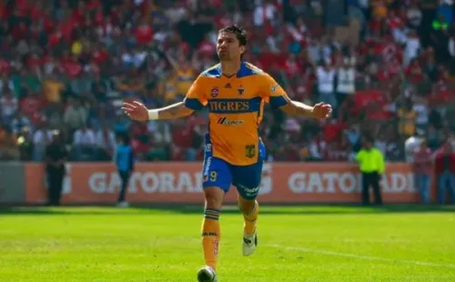Héctor Mancilla en Tigres.
