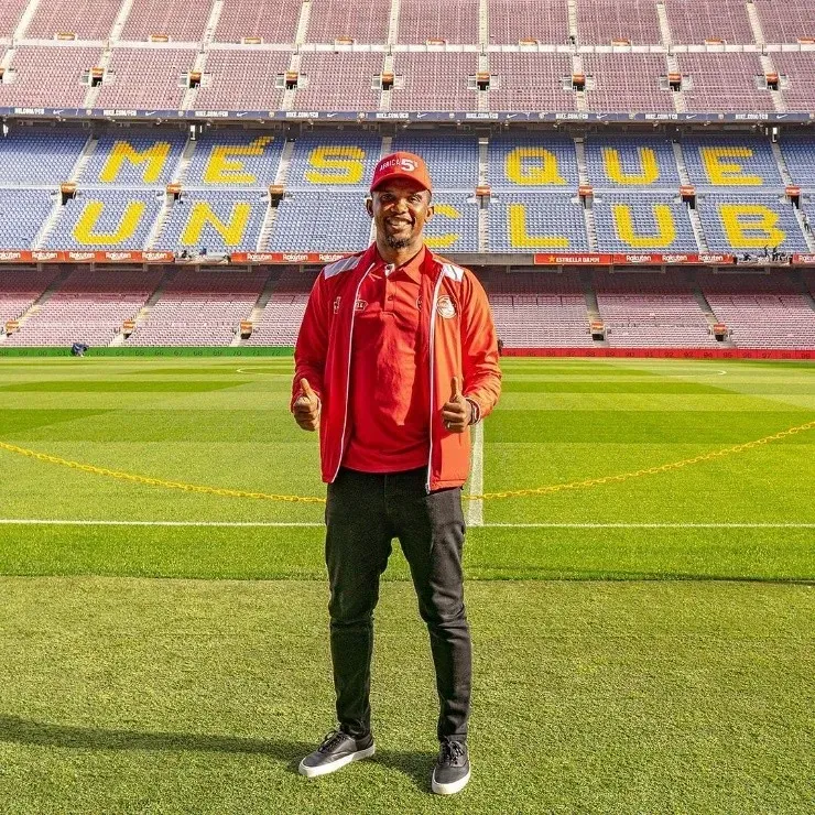 Samuel Eto’o es de los que entra sin pedir permiso al Camp Nou de Barcelona (Instagram)