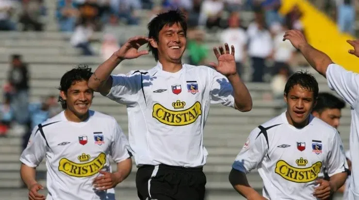 Miguel Caneo, con el paso de las fechas, no pudo ratificar sus credenciales, y hasta perdió consideración del DT.