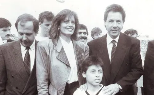 Cecilia Bolocco fue una de las invitadas en la reinauguración definitiva del Estadio Monumental en 1989.