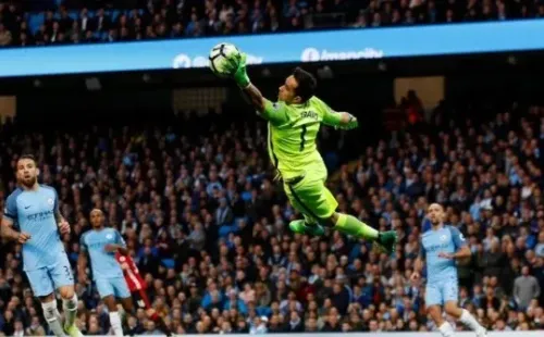 Claudio Bravo puede volver a España