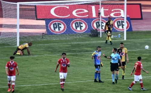 Huachipato sigue imparable y se mete en la pelea en la parte alta de la tabla. Foto: Agencia Uno