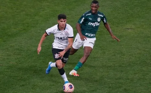 Ángelo Araos en Corinthians