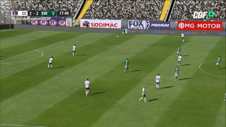 Los espectadores virtuales debutaron con éxito en el regreso del fútbol.