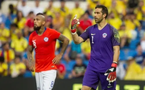 Arturo Vidal y Claudio Bravo en la selección chilena