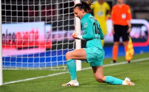 La chilena se ganó un lugar en el equipo ideal de la Liga de Campeones femenina 2019-20