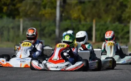 El chileno se encuentra disputando el mundial CIK FIA de la especialidad en Europa, a la espera de confirmar su participación en la fecha de Wackersdorf.