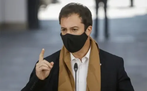Lucas Palacios - Sueldo Mínimo Chile