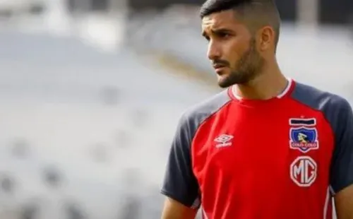 Blandi reemplazó a Paredes en el duelo ante Santiago Wanderers, pero apenas tocó el balón.