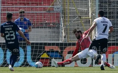 Fernando de Paul ha tenido que sufrir dos récords de Esteban Paredes. Foto: Agencia Uno