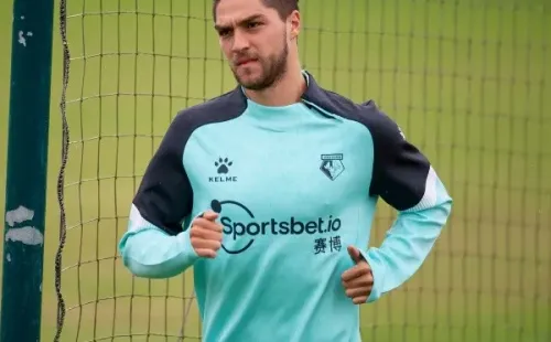 Francisco Sierralta ya trabaja con el Watford. Foto: Twitter