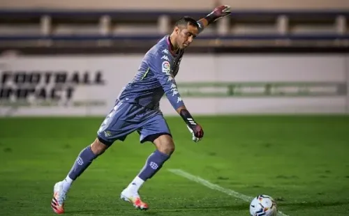 Claudio Bravo ha mostrado un gran nivel y se perfila como titular en el Real Betis. Foto: Getty Images