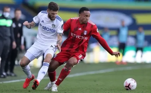Leeds se impuso por 4-3 en un intenso partido ante Fulham por la fecha 2 de la Liga Premier.