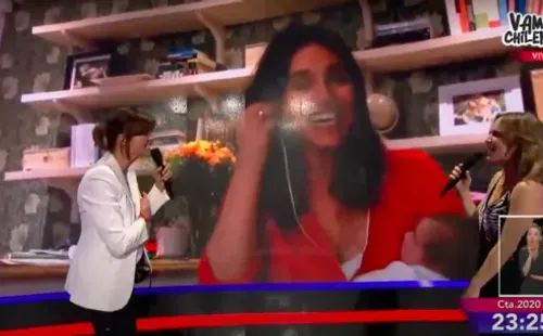 María Luisa Godoy con su hijo recién nacido en Vamos Chilenos.(3)