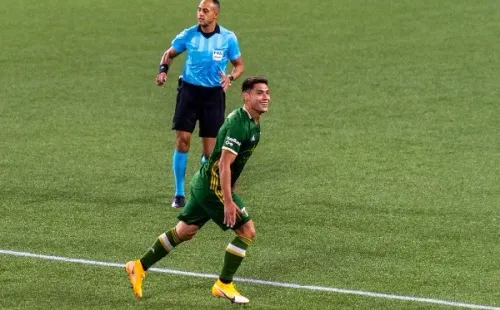 El chileno dejó a los Timbers segundos en la Conferencia Oeste tras marcar el gol del triunfo ante los Caps.