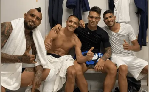 Hakimi celebró acompañado de “la banda” junto a Arturo Vidal, Alexis Sánchez y Lautaro Martínez. Foto: Instagram