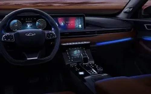 El Tiggo 8 PLUS es el nuevo buque insignia de la marca, cargado de tecnología, diseño y un espacio interior de lujo.