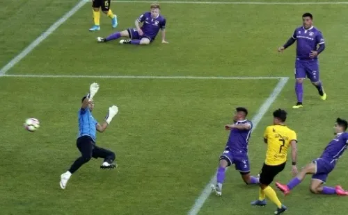 Washington Torres con guatita en Segunda División Profesional