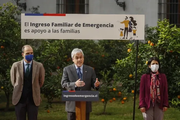 Piñera anunciando IFE
