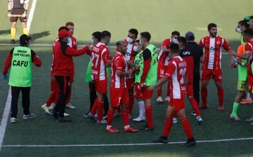 Unión San Felipe cumplió y es el líder de la Primera B. Foto: Agencia Uno