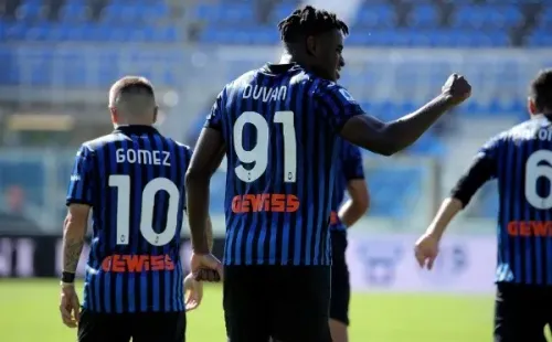 Duván Zapata y Luis Fernando Muriel brillaron en goleada del Atalanta justo antes de las Eliminatorias, donde enfrentarán a Chile. Foto: Getty Images