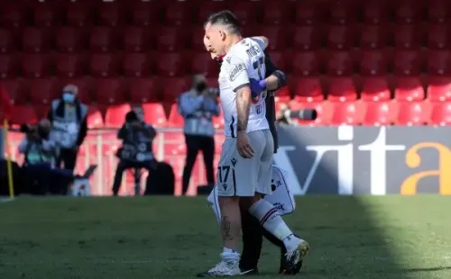 Gary Medel lesionado