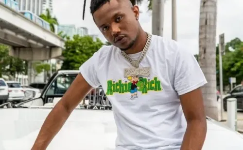 Polimá Westcoast se ha hecho un nombre en el mundo de la música urbana nacional.