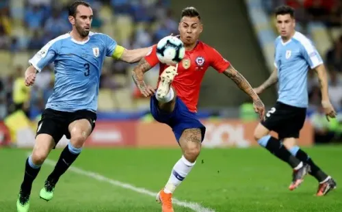 Uruguay y Chile animarán uno de los partidos más destacados en el inicio de las eliminatorias. Foto: Getty Images