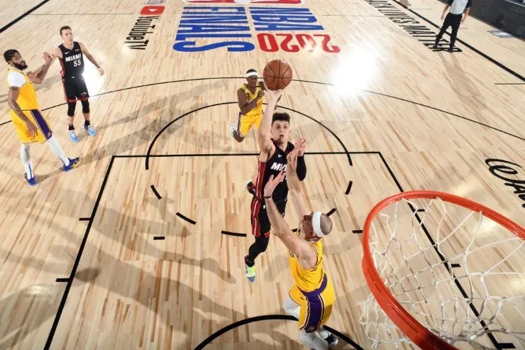 Miami Heat vs Los Angeles Lakers juego 4
