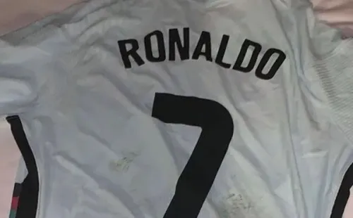 CR7 le entregó su camiseta a Camavinga tras el empate entre Francia y Portugal.