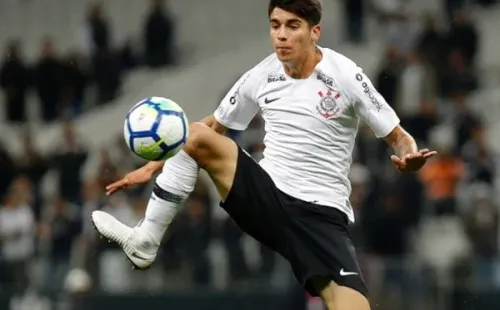 Araos y el Corinthians comenzarán a trabajar desde ya bajo las órdenes de su nuevo DT, Vagner Mancini.