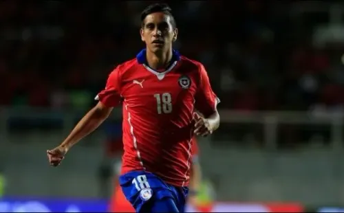 Vilches fue liberado de La Roja por indicaciones del Minsal relativas a la pandemia.