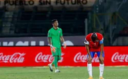 Alexis Sánchez lamentó que no se vean nuevas opciones en el ataque de la selección chilena, donde anotó dos de los tres goles de la Roja en esta fecha de eliminatorias. Foto: Agencia Uno