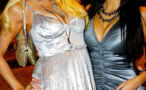 Kim y Paris
