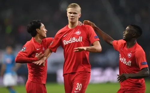 Patson Daka y Erling Haaland en el RB Salzburgo