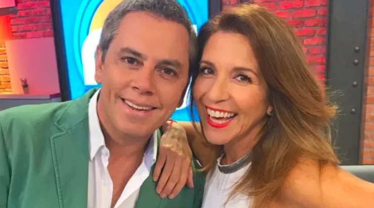 José Miguel Viñuela y Karla Constant tiene experiencia conduciendo el matinal.