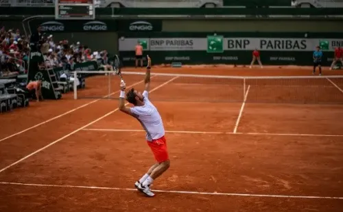 Stan Wawrinka jugó contra Garin en Roland Garros 2019, con victoria para el suizo por tres sets. (Foto: Getty)