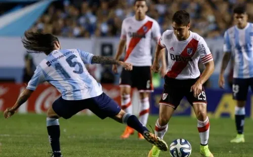 Cirigliano debutó a los 18 años de la mano de River Plate de Argentina.