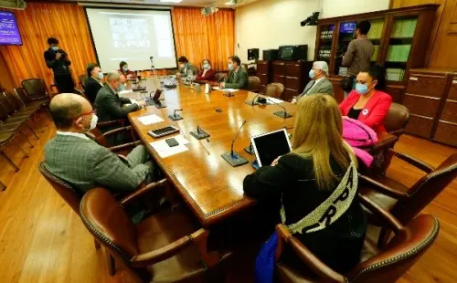 Comisión Constitucional aprobó idea de legislar sobre segundo retiro del 10% | Foto: Agencia Uno