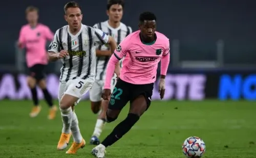 Ansu Fati cada vez gana más terreno como el delantero titular del Barcelona con apenas 18 años. Foto: Getty Images