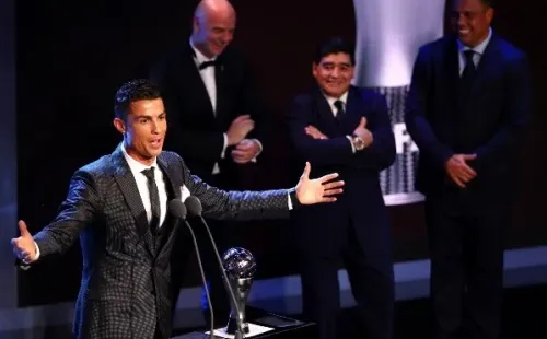 CR7 envió un saludo en video por el cumpleaños 60 de Maradona.