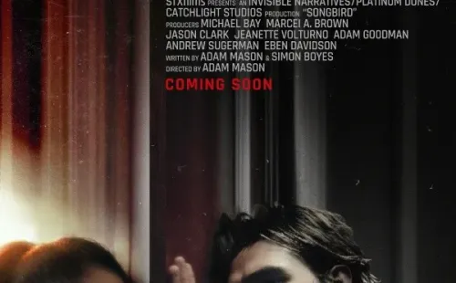 Afiche para “Song Bird”, la entrega sobre el futuro de la pandemia producida por Michael Bay.