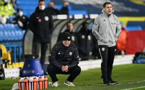 Marcelo Bielsa y el Leeds United cayeron goleados por el Leicester City. Foto: Getty Images