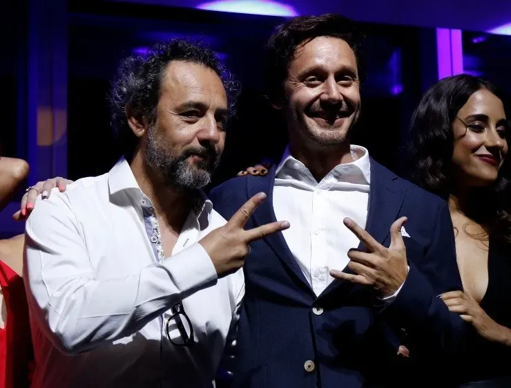 El actor Benjamín Vicuña también ha reconocido ser hincha de Colo Colo. Sin imprortar la distancia, también sigue a su club. | Foto: Agencia Uno.
