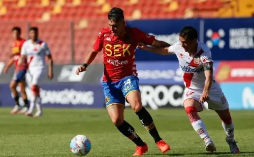 Carlos Palacios ha sido la gran sorpresa del campeonato y se ganó su lugar en la Roja. Foto: Agencia Uno