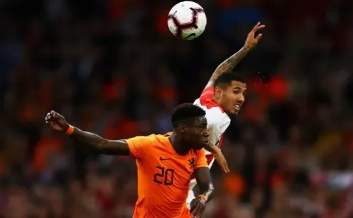 Sergio Peña había quedado fuera del Mundial de 2018 y se ilusionaba con afianzarse rumbo a Qatar 2022. Por ahora, no juega ante Chile. Foto: Getty Images