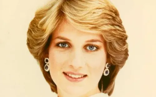 Lady Di en sus primero años al interior de la realeza británica, parte de lo que será retratado en “The Crown”.