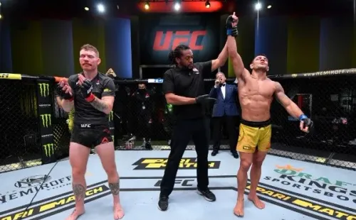 Rafael dos Anjos se impuso con categoría ante Paul Felder en la estelar del UFC Vegas 14. Foto: Getty Images